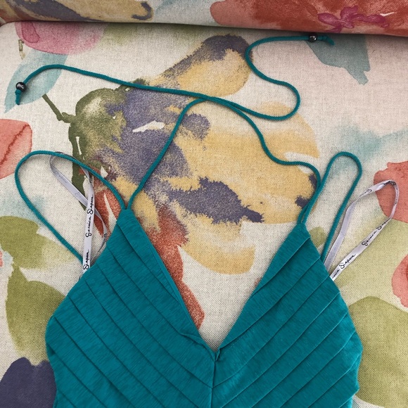 Turquoise Top - Picture 3 of 5